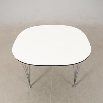 Bruno Mathsson & Piet Hein, dining table, "Superellipse", Bruno Mathsson International, Värnamo, 2009.