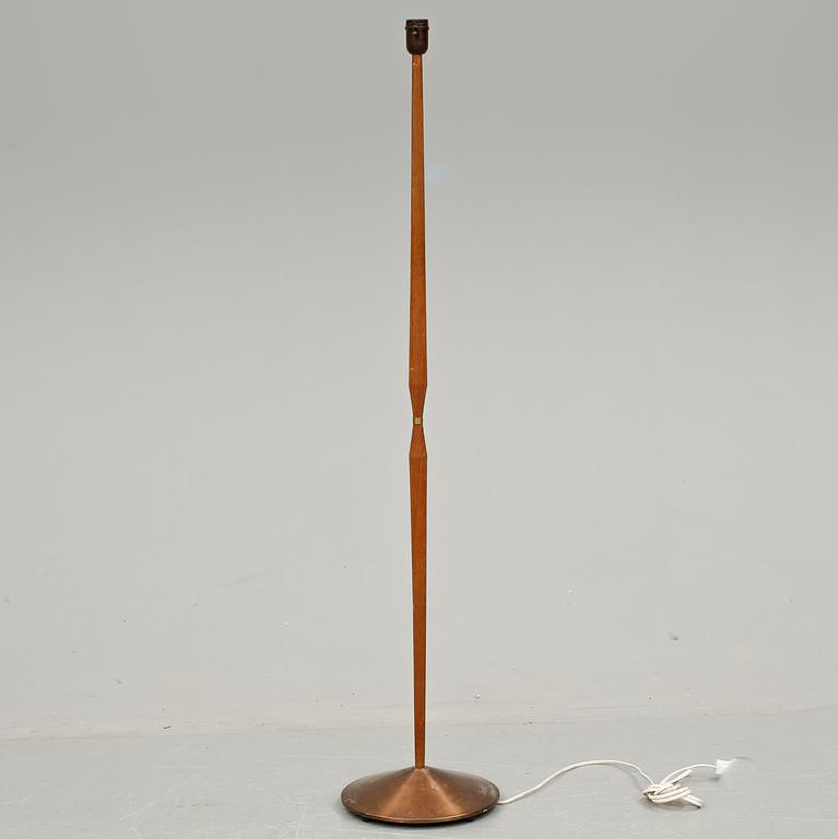 GOLVLAMPA, 1900-talets mitt.