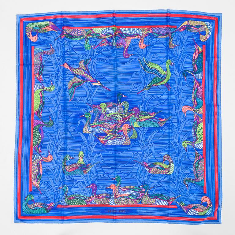 Hermès, scarf.