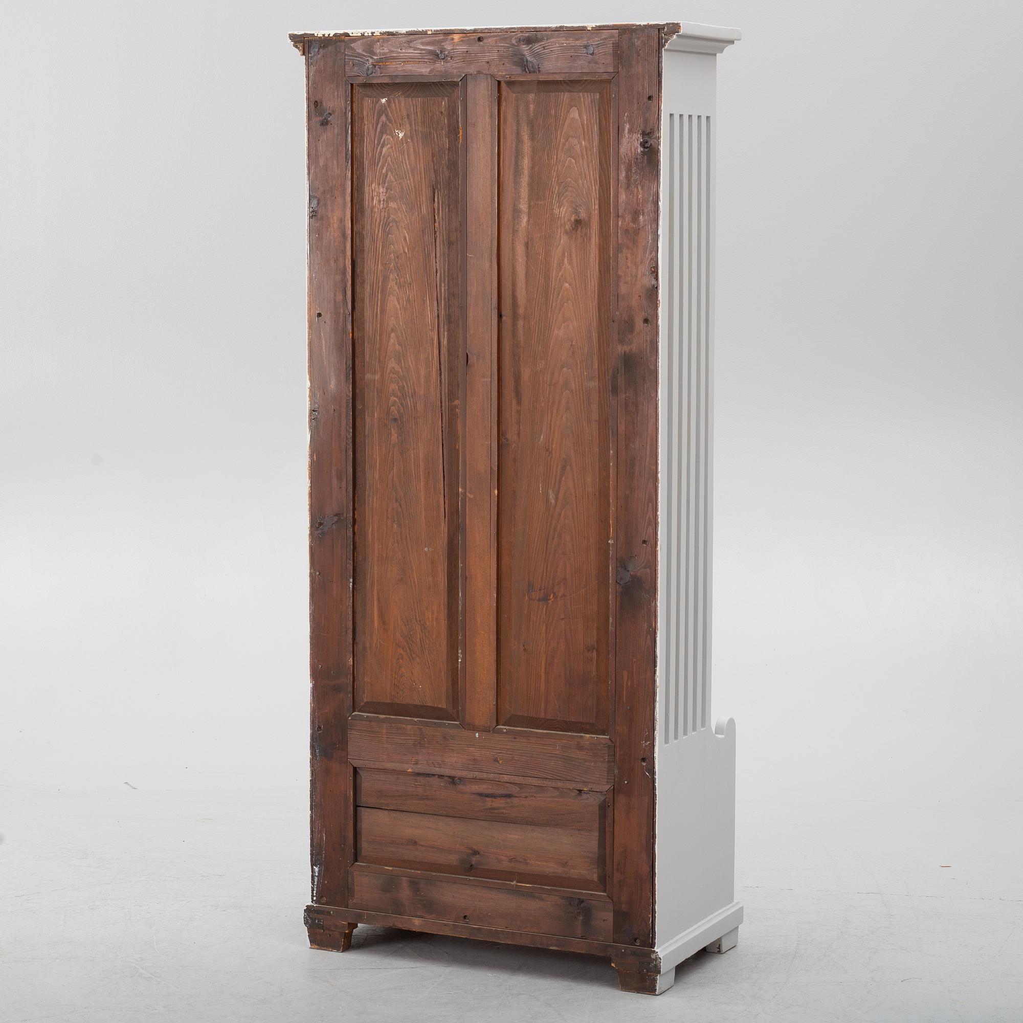 Bookcase, early 20th century.