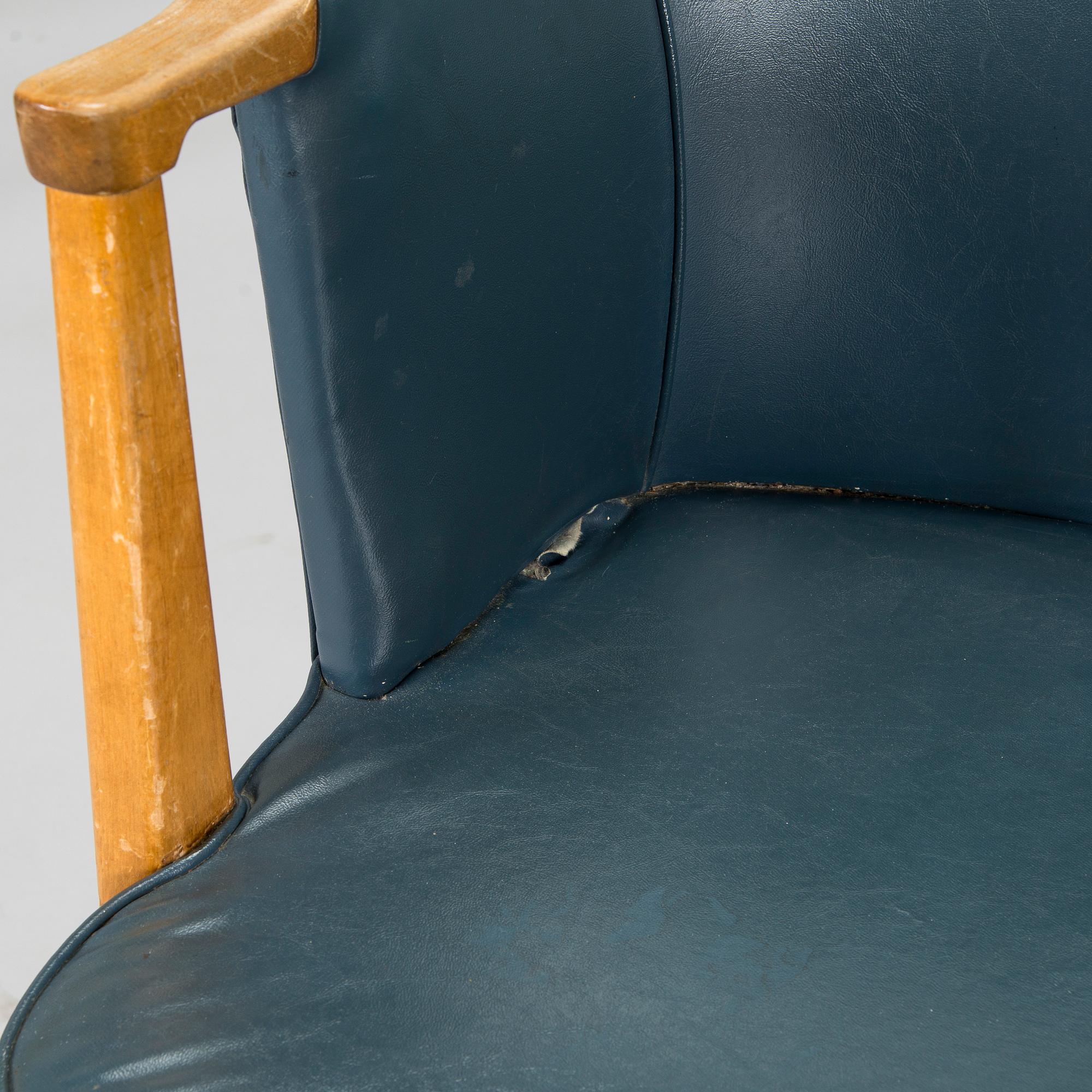 Olof Ottelin, fåtölj, "Kabinett", Oy Stockmann Ab, Kervo Snickerifabrik, 1900-talets mitt.