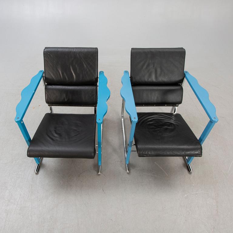 Yrjö Kukkapuro a pair of Experiment armchairs for Avarte 1980s.