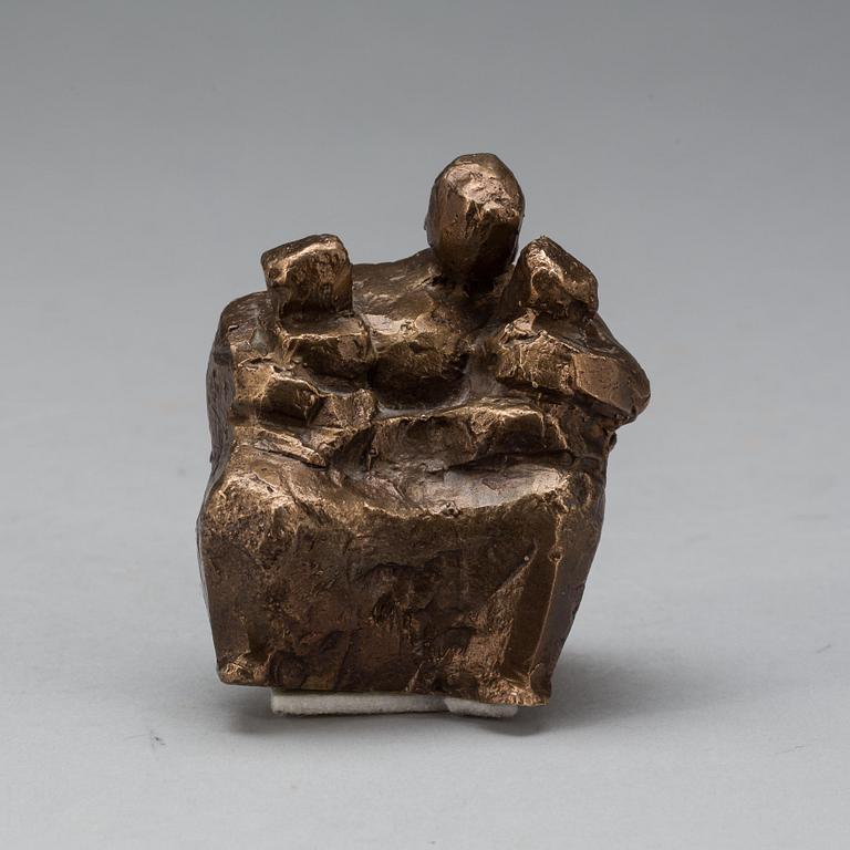 LENA LERVIK, skulptur, brons, signerad med otydlig numrering, gjutarstämpel; H Bergman.