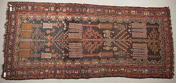 MATTA, nomad. Ca 345x147 cm.