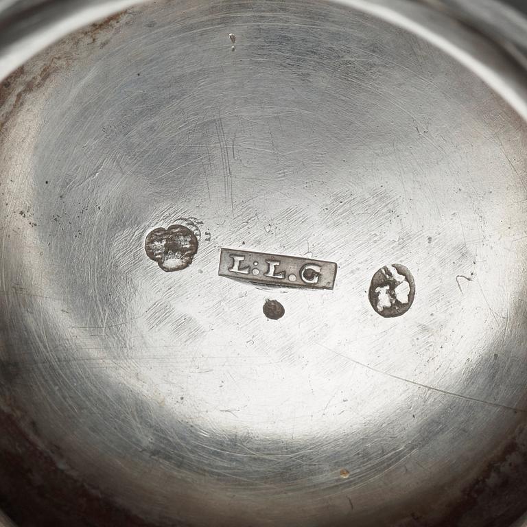 A pair of Swedish early 19th century silver bowls, marks of Lars Löfgren, Hudiksvall (1797-1853).