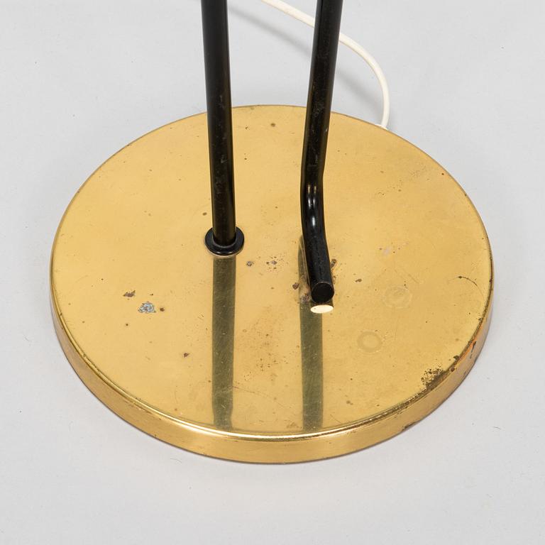 A mid-20th century floor lamp model EN 31 for Itsu.