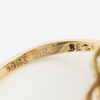 Ring, cocktailring, 18K guld och platina med smaragd och gammalslipade diamanter, medföljande report.