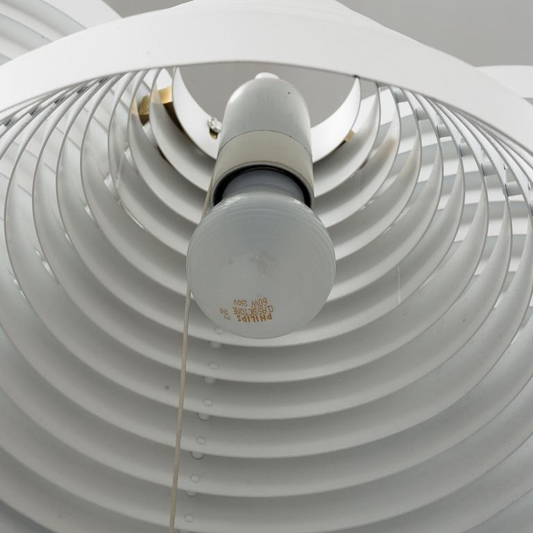 ALVAR AALTO, golvlampa, modell A 809, Valaisinpaja OY, Finland.