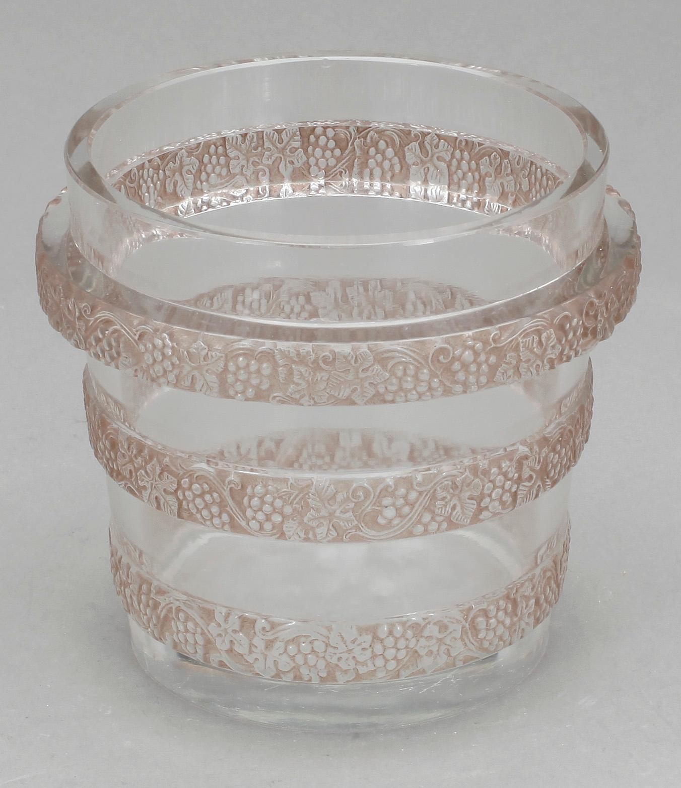 VINKYLARE, glas, Lalique, Frankrike, 1900-tal.