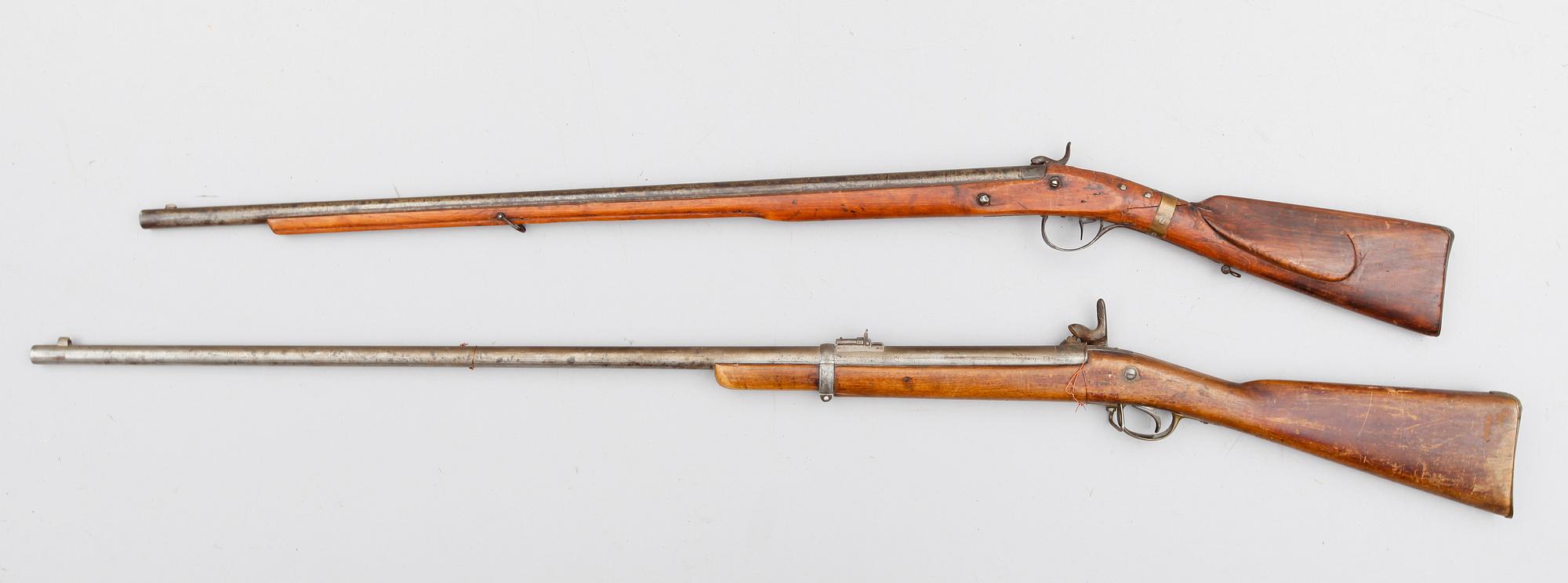 GEVÄR, 2 st, slaglås, 1800-tal.