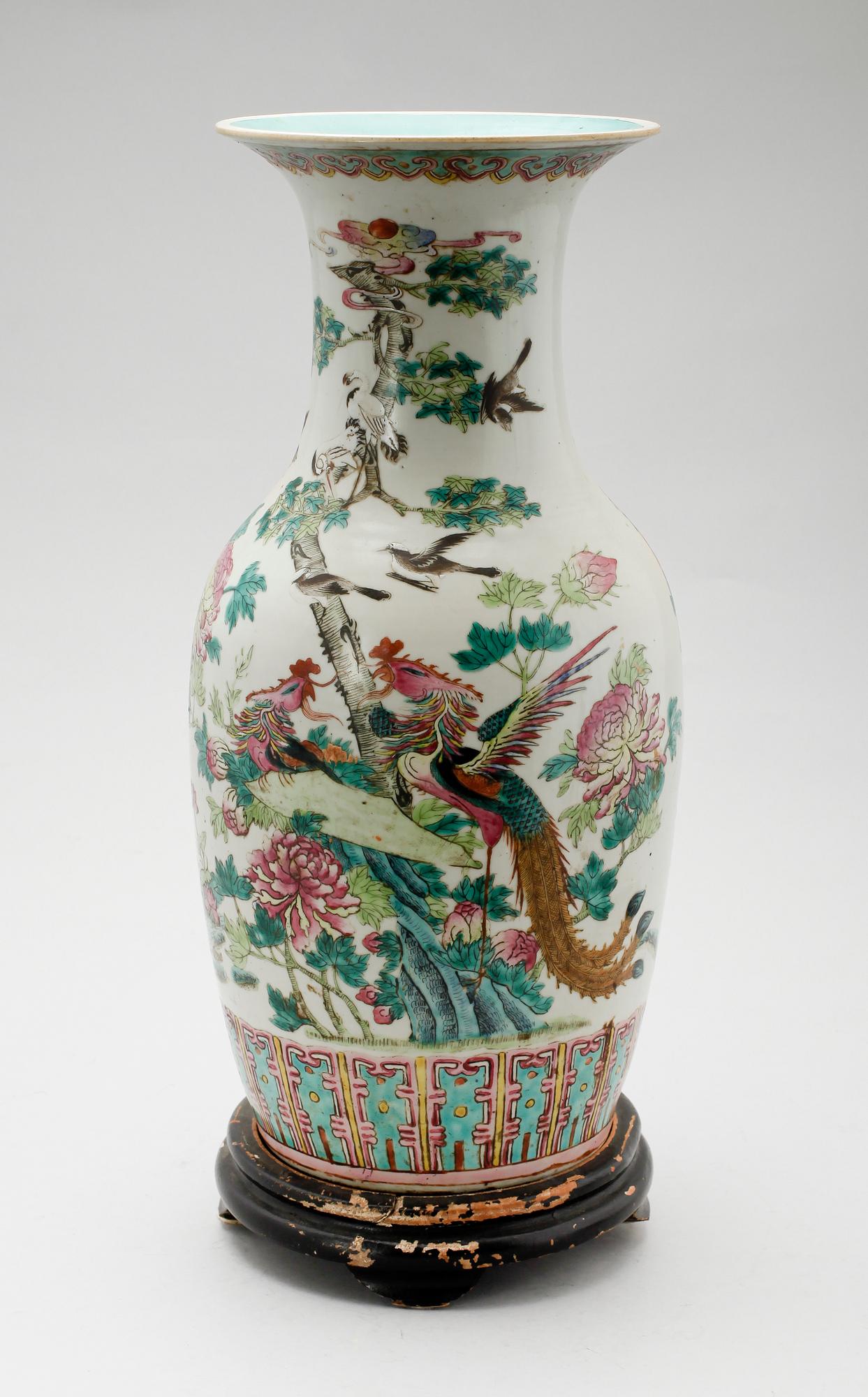 VAS, porslin, Kina, 1800-/1900-tal.