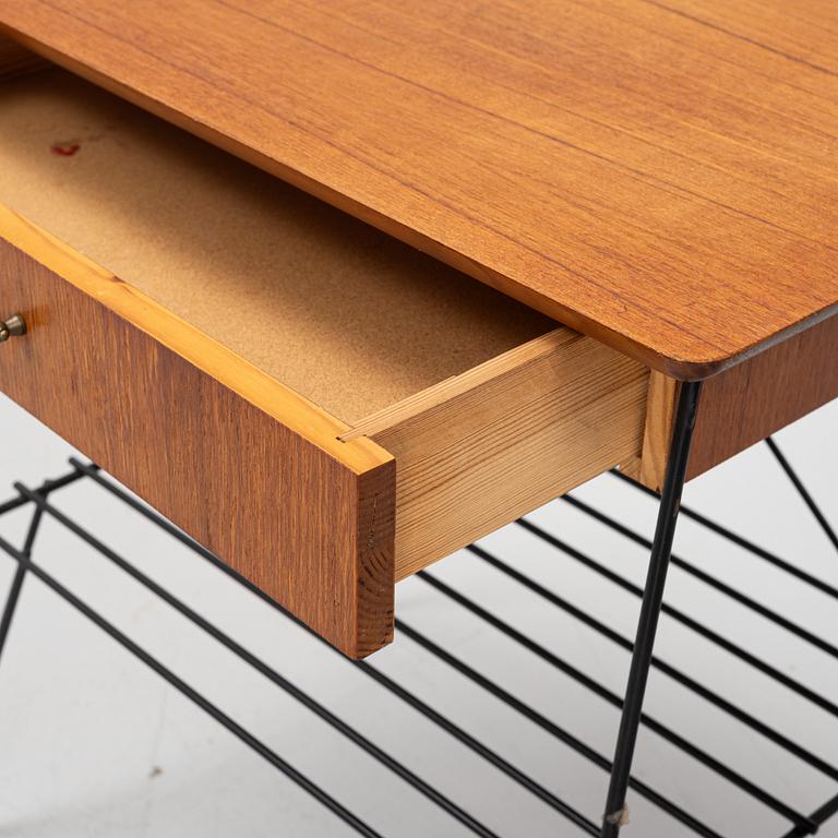 Sängbord, ett par, 1900-talets mitt.