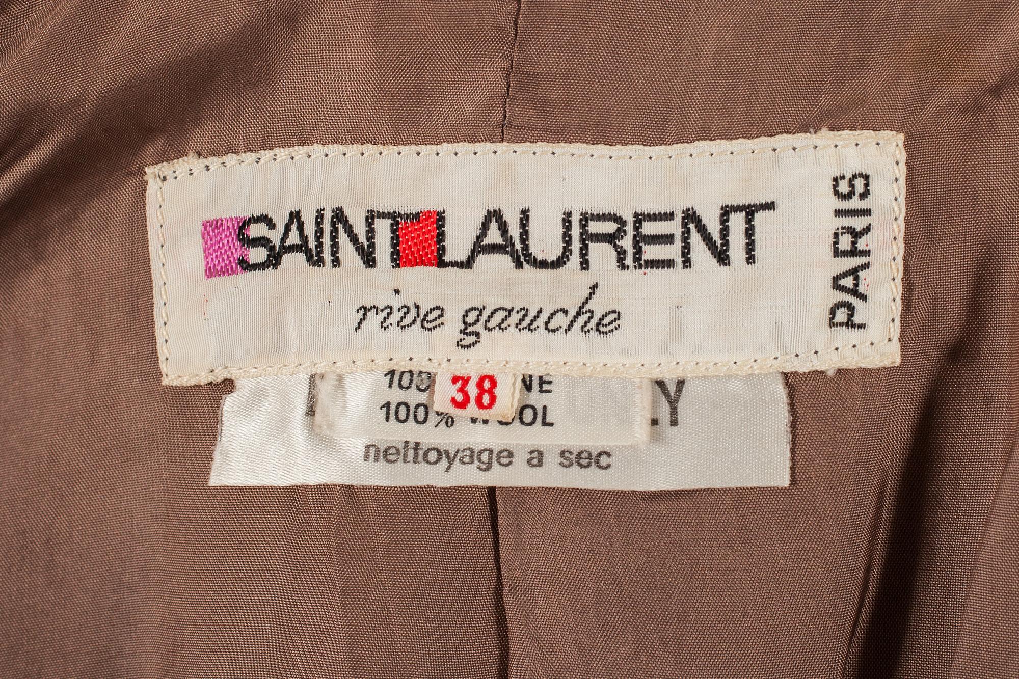 KAVAJ, Yves Saint Laurent.