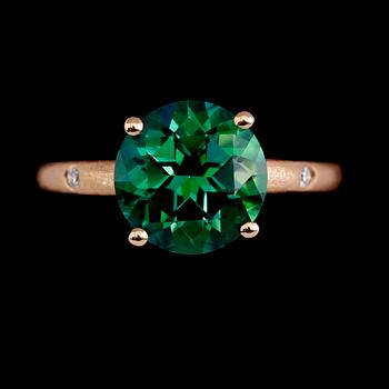 RINGAR,  3 st, 18 k roséguld, diamanter tot ca 0.10 ct, grön topas, ametist samt rosa kvarts.