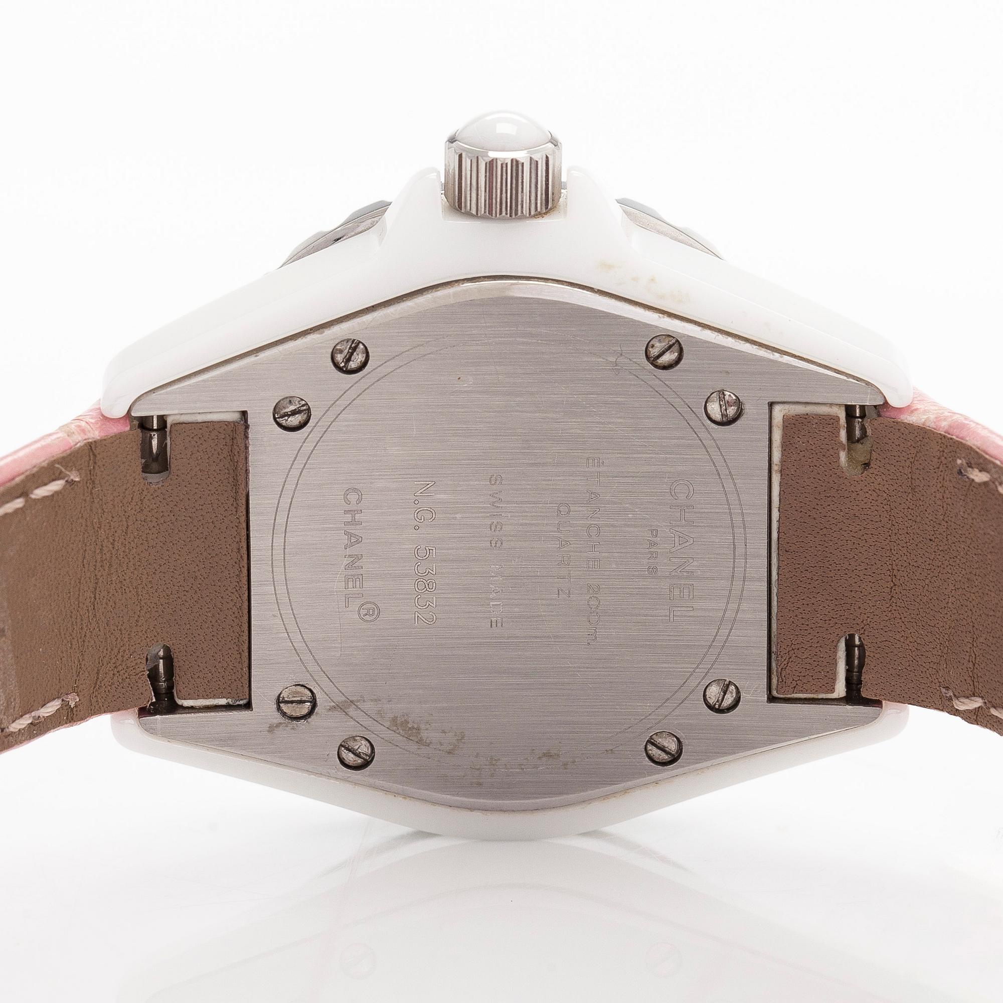 Chanel, J12, armbandsur, 34 mm.