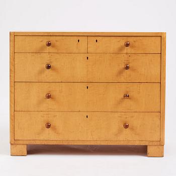 Axel Larsson, a Swedish Modern drawer, from the "1000 series", Svenska Möbelfabrikerna Bodafors, 1930s.