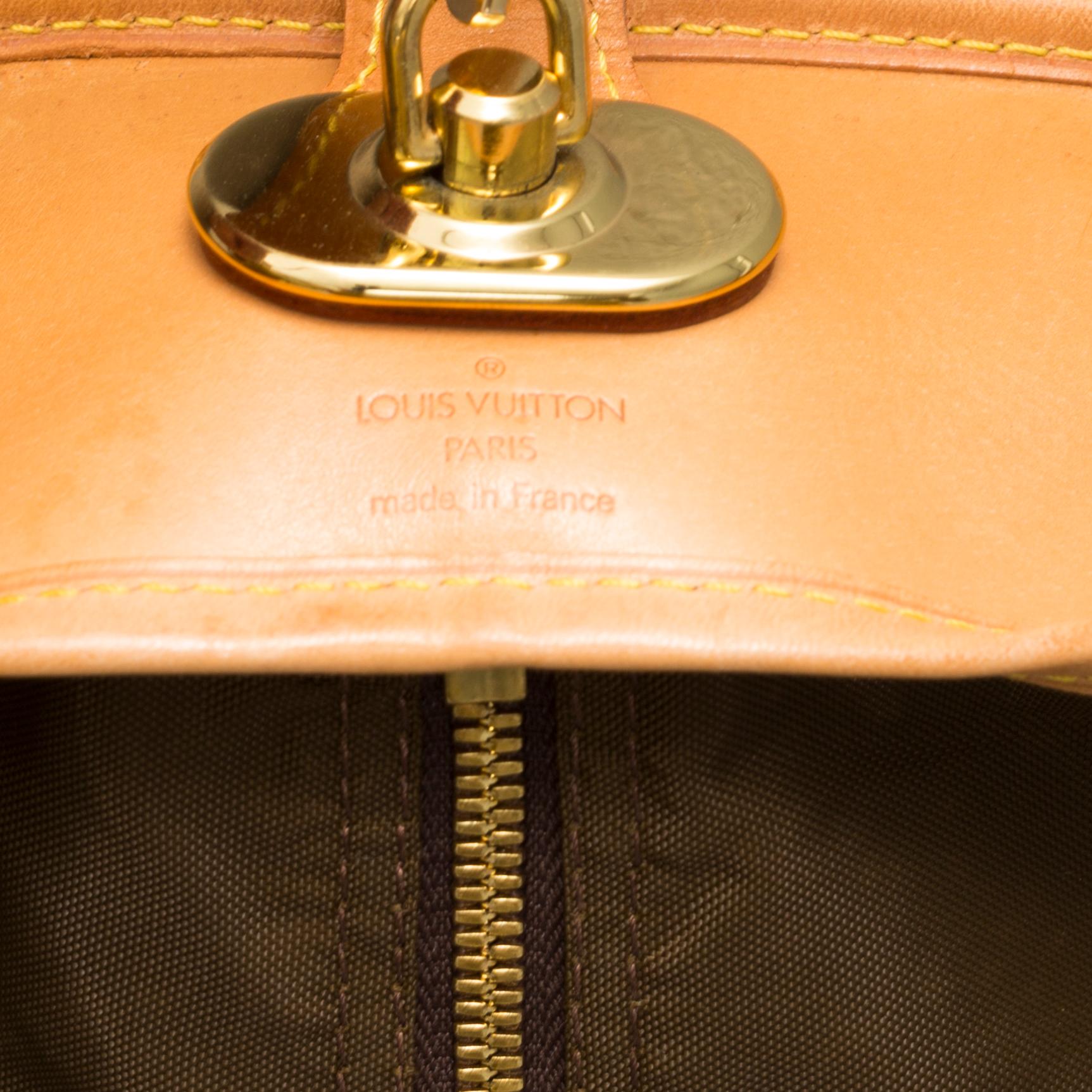 LOUIS VUITTON, resegarderob,  "Housse Porte-habits".