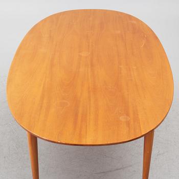 Bruno Mathsson & Piet Hein, dining table, “Superellipse”, Bruno Mathsson International, Sweden.