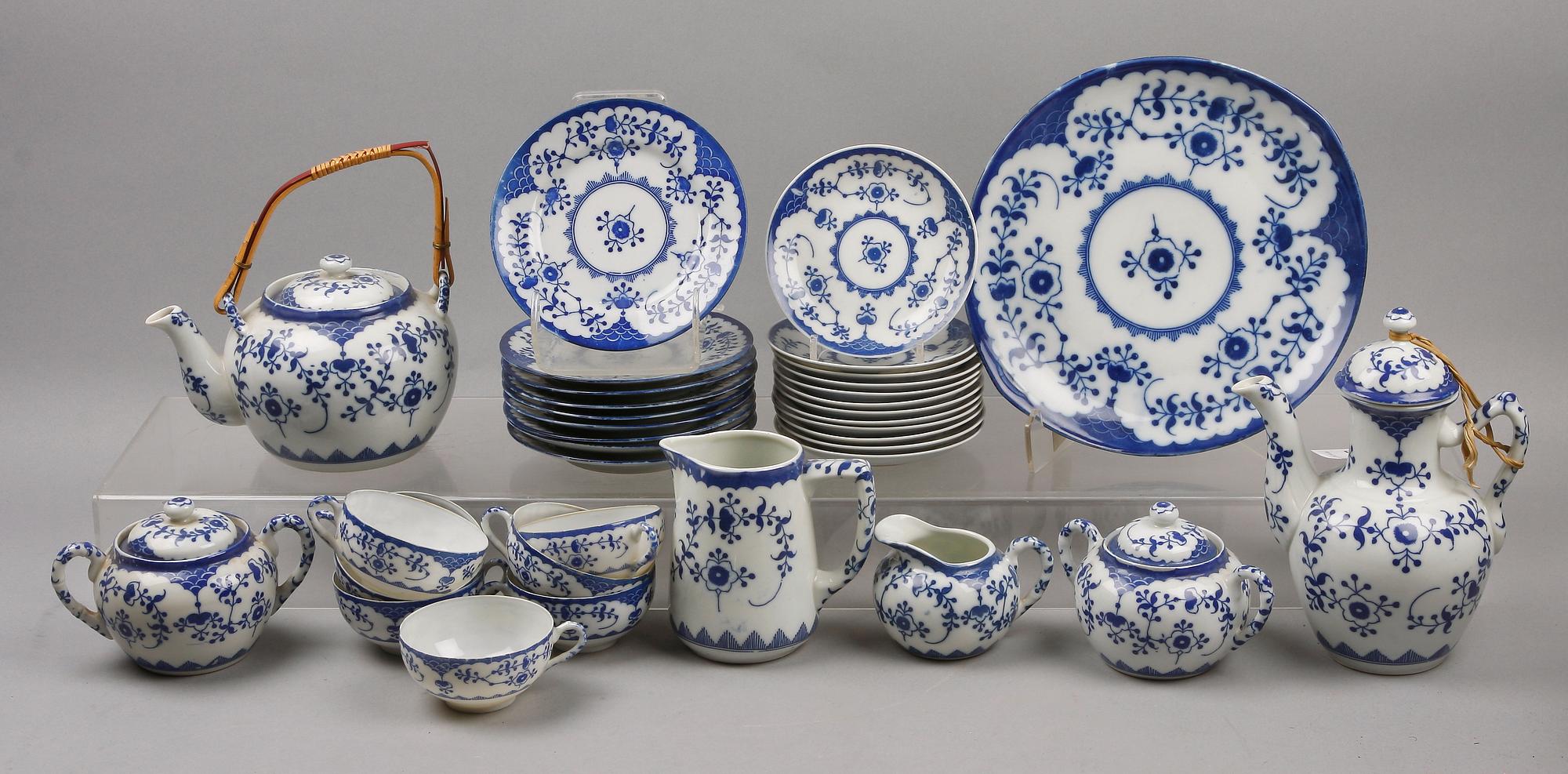 TESERVIS, 23 delar, porslin, Japan, 1900-tal.
