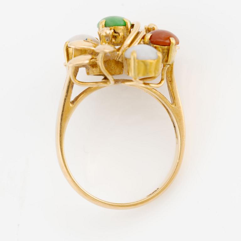 Ring 18K gold with stones in various colours.