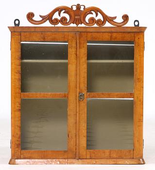 HÄNGSKÅP, 1800-talets slut.