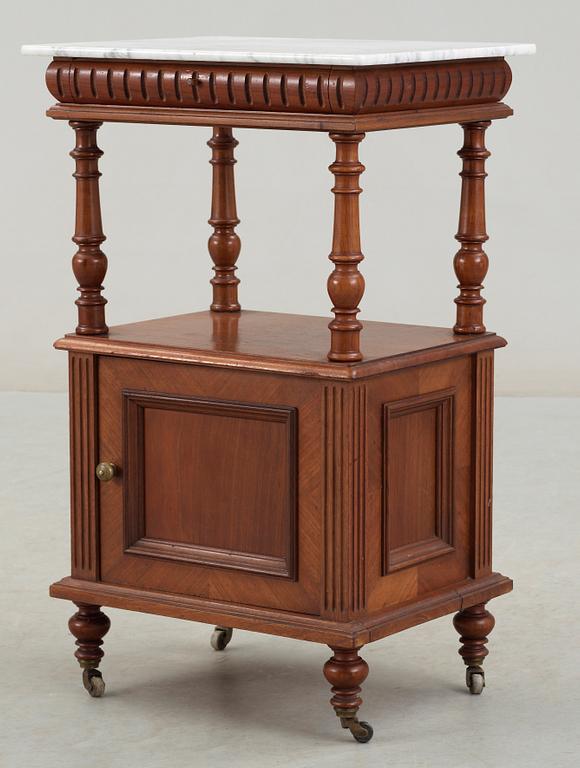 SÄNGBORD, nyrenässans, sent 1800-tal.