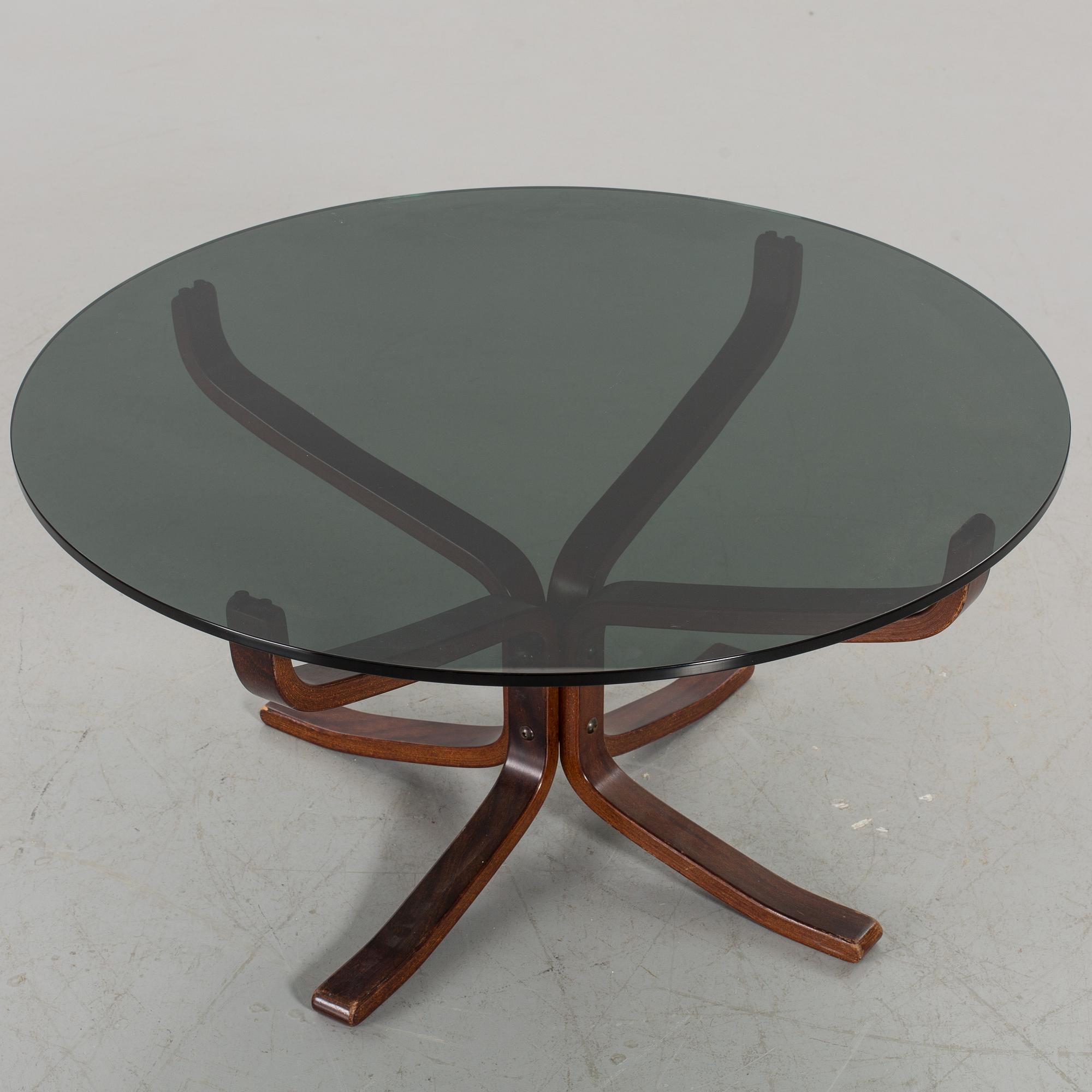 A COFFEE TABLE BY SIGURD RUSSEL FOR VATNE MÖBLER, Norway.