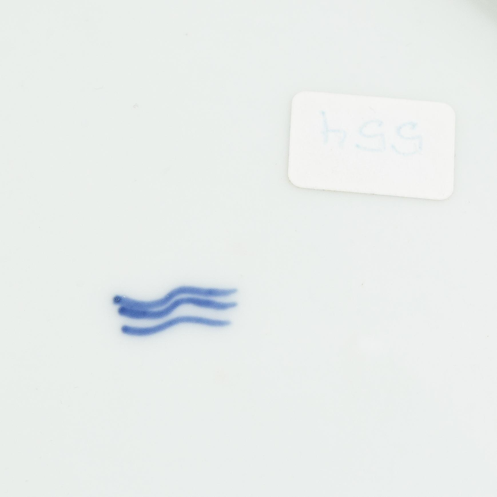 A 'Blue Fluted Plain' / 'Musselmalet' dish, Royal Copenhagen, old model, 19th century.