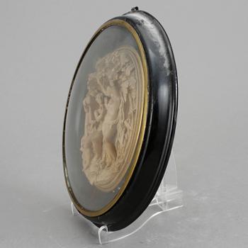 VÄGGRELIEF, konstmassa, 1800-talets slut.