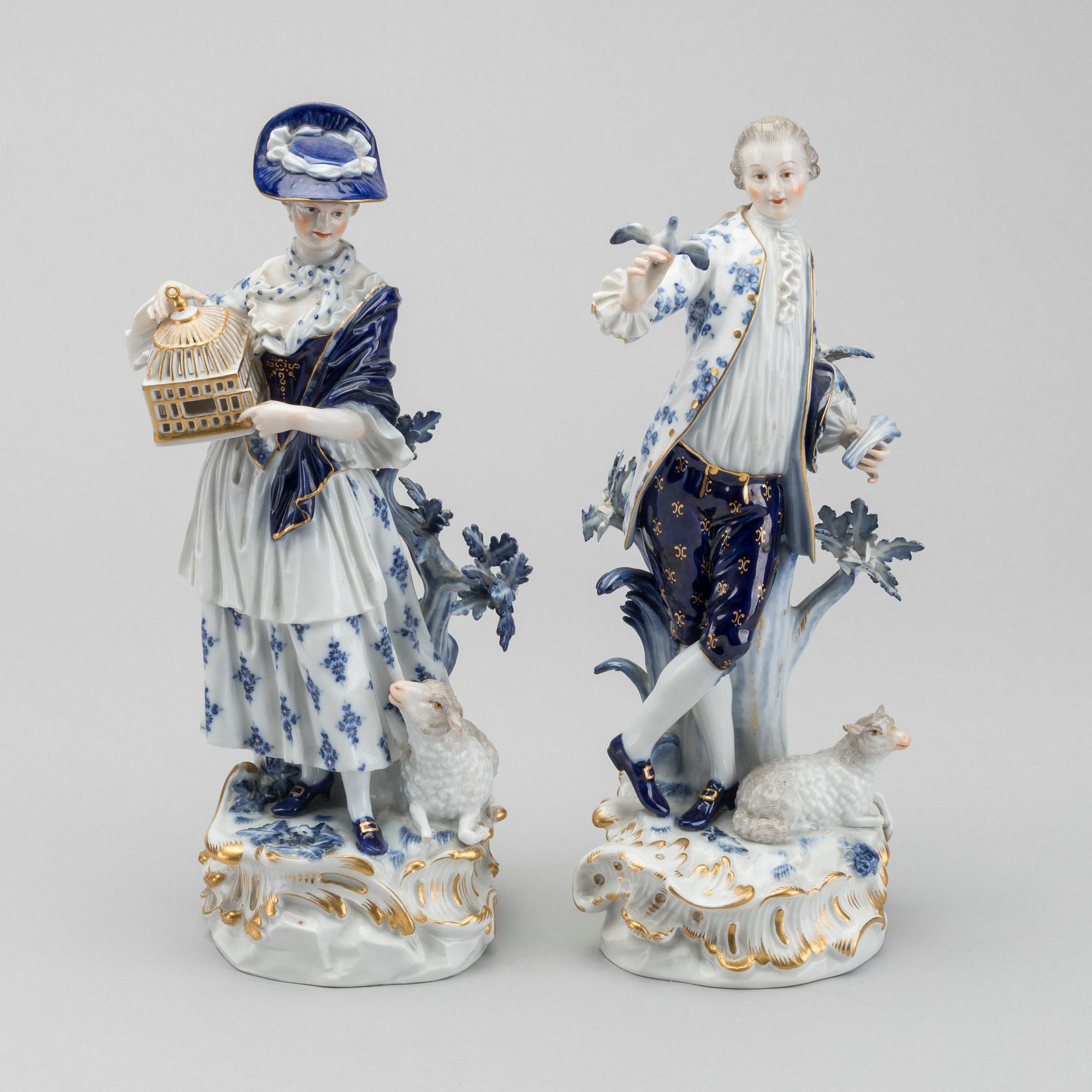 Two Meissen porcelain figurines, early 20th century.