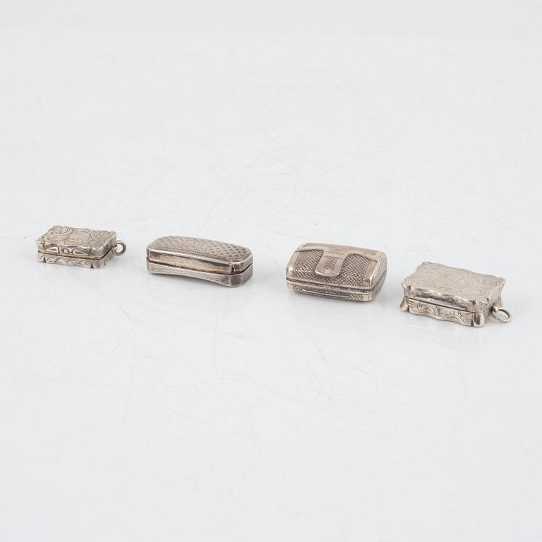 Luktdosor, 4 st, silver, bl a England.