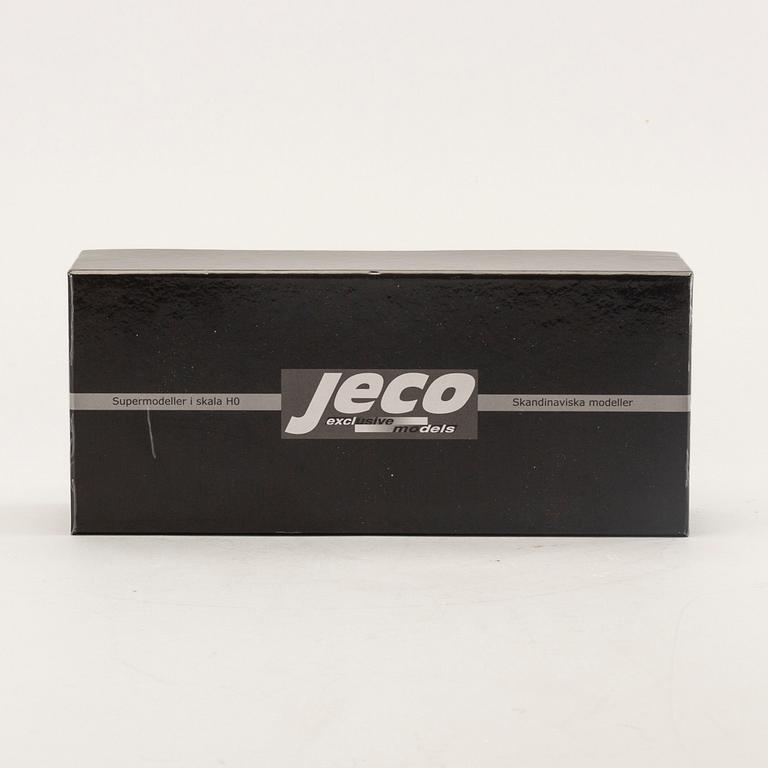An electric locomotive litt Ra10-994 from Jeco, H0.