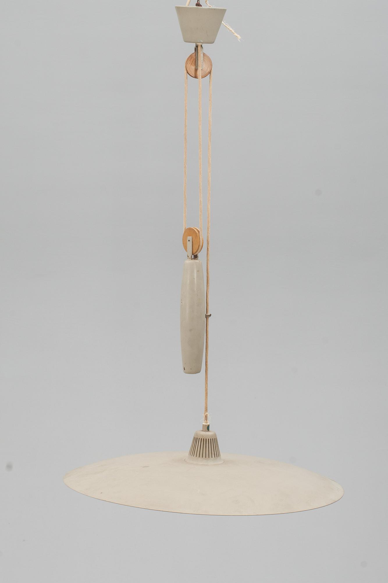 TAKLAMPA, troligen Boréns, 1900-talets mitt. Diam c:a 60 cm.