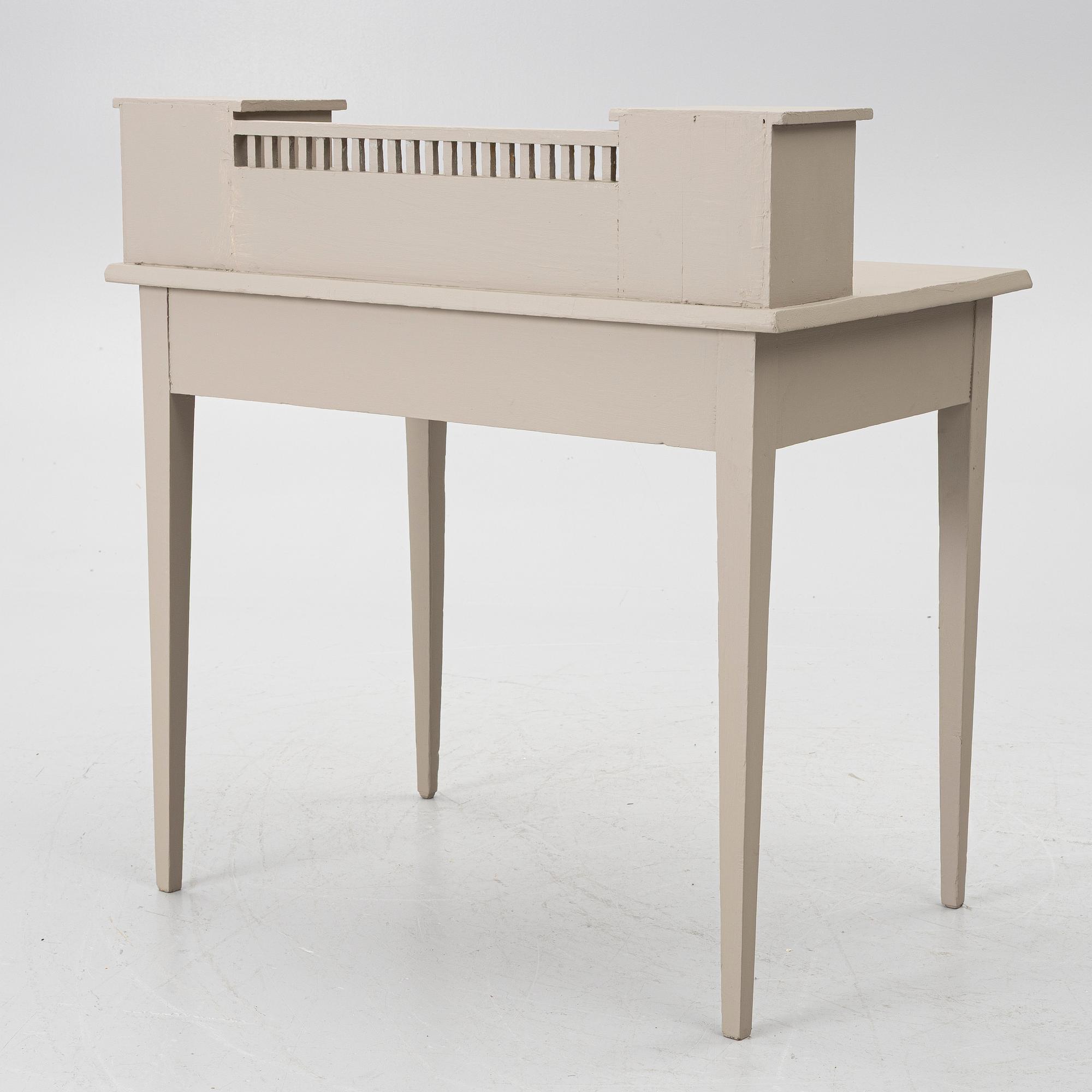 Desk, first half of the 20th century.