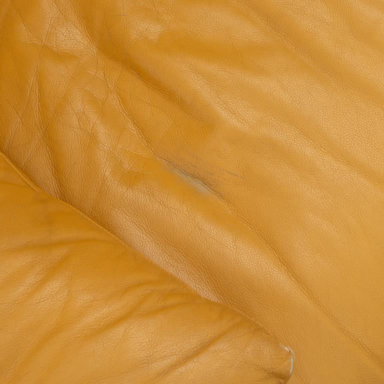 Vico Magistretti, soffa och fåtölj, "Maralunga", Cassina, Italien.