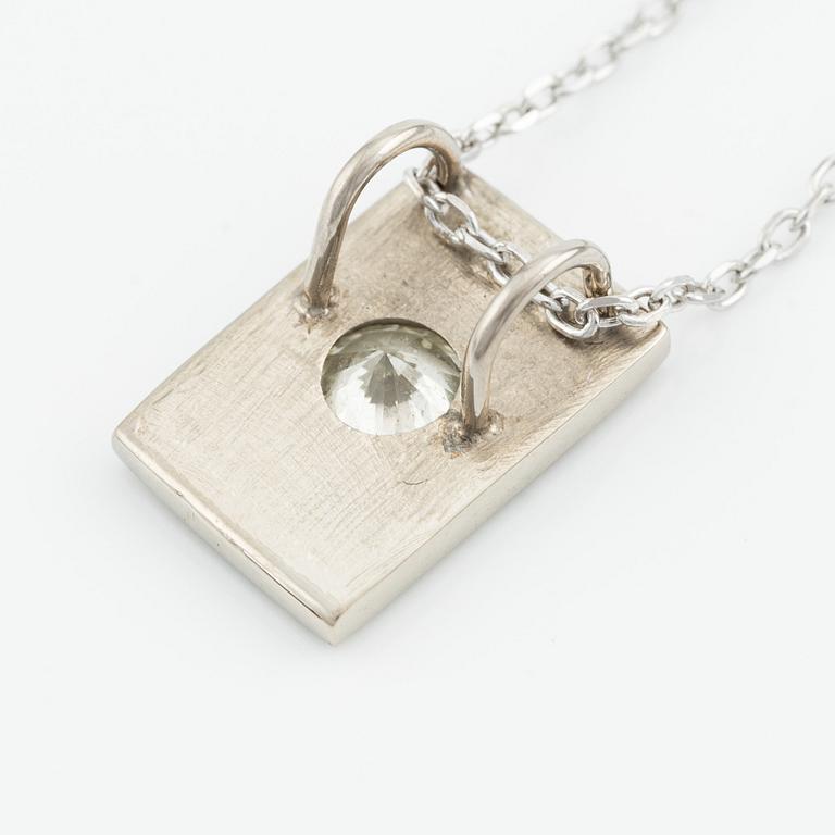 Pendant with chain, 18K white gold with brilliant-cut diamonds.