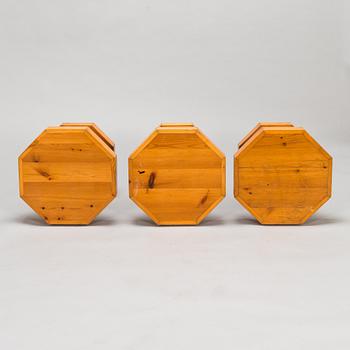 Soffbord och pallar 3 st, 1900-talets mitt.