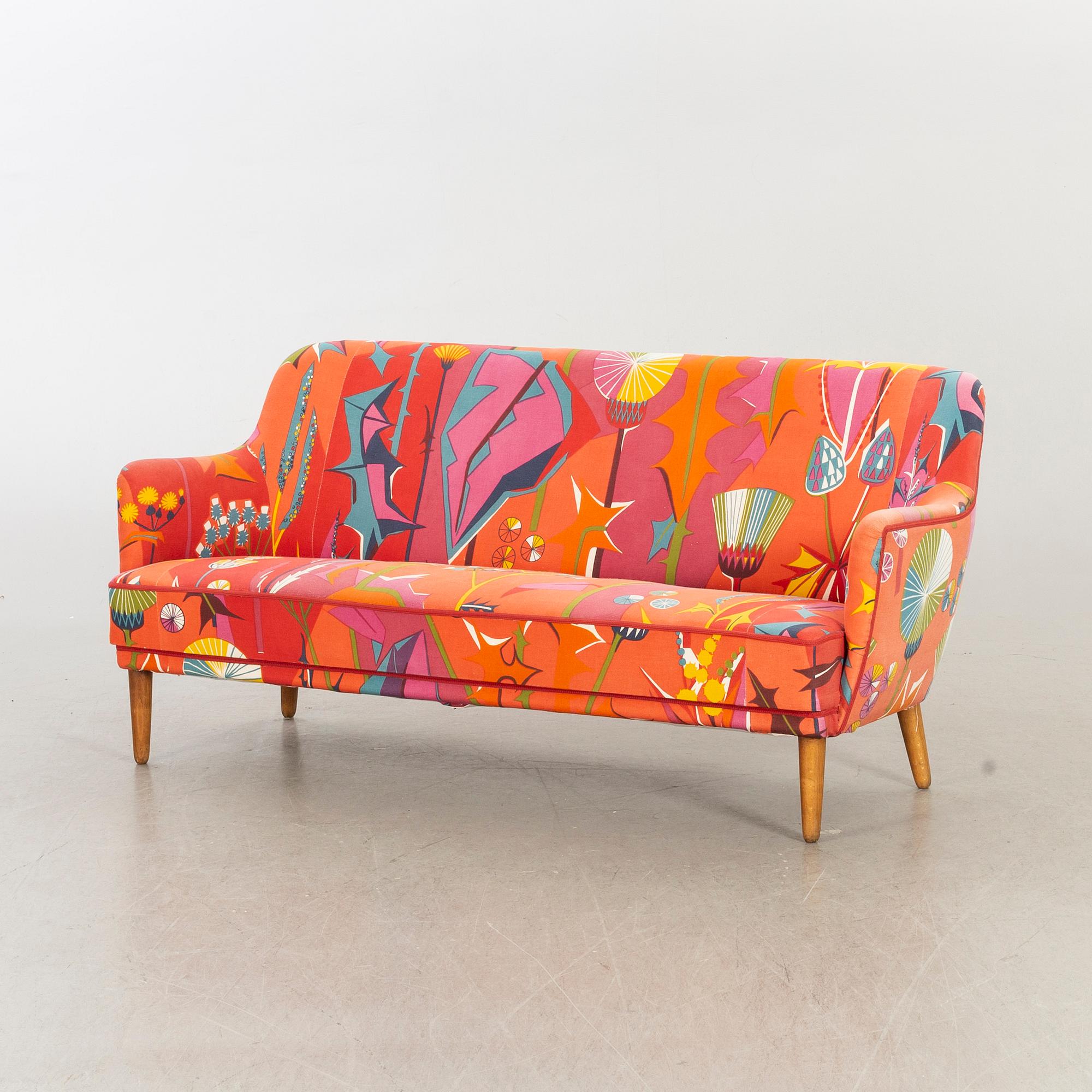 A mid 20th century couch.
