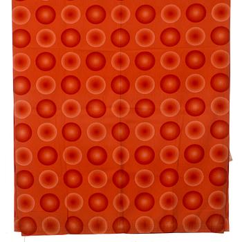 GARDINLÄNGDER, 3 st samt PROVBIT, bomullskretong, Verner Panton för Mira-X. 1970-tal.