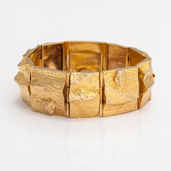 Björn Weckström, A 14K gold bracelet "Golden stream". Lapponia 1970.