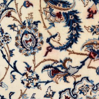 Carpet, Nain, 263 x 370 cm.