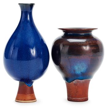 450. Two Wilhelm Kåge 'Farsta' stoneware vases, Gustavsberg studio ca 1951 (one without a year letter).