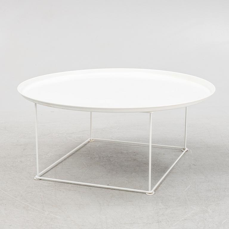 Patricia Urquiola, a 'Fat-fat' coffee table, B&B Italia.