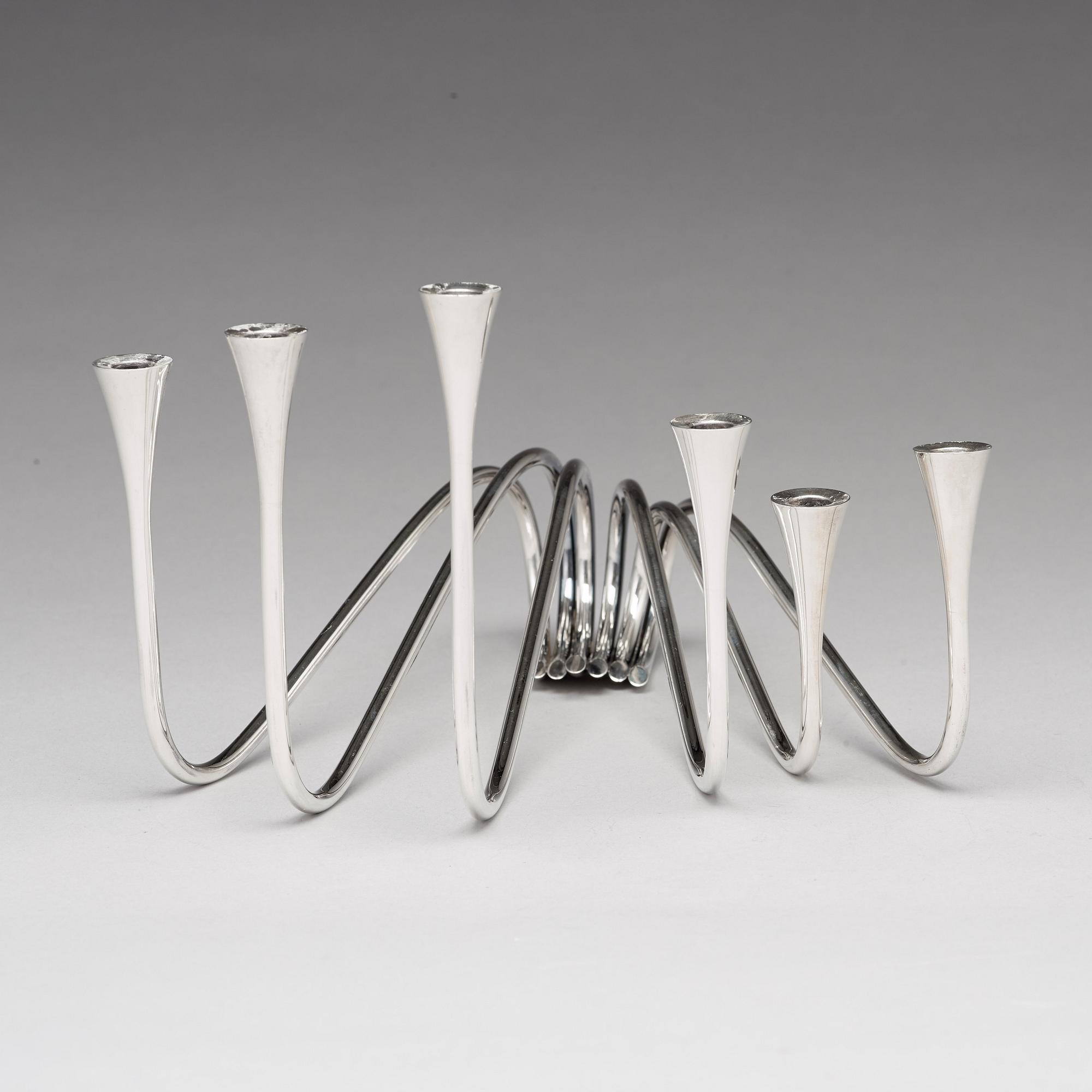 Ibi Trier Mørch, kandelaber "Bølgeslag", för Firma A. Michelsen, Danmark 1951, sterling.