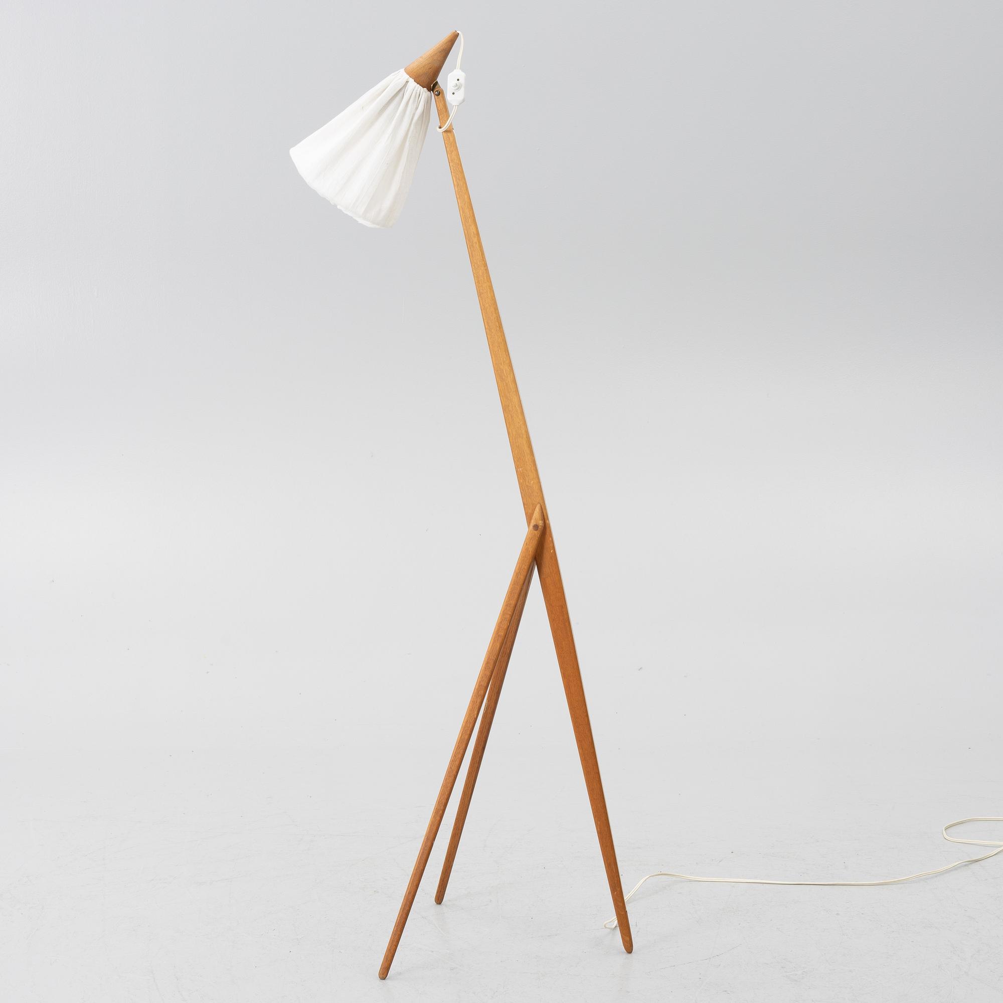 Uno & Östen Kristiansson, Floor lamp, “Giraffen”, Luxus, 1950s.