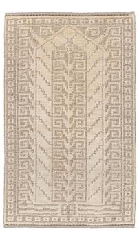 245. Märta Måås-Fjetterström, a 'Vita spetsporten' carpet, knotted pile in relief, c. 225 x 136 cm. signed AB MMF.
