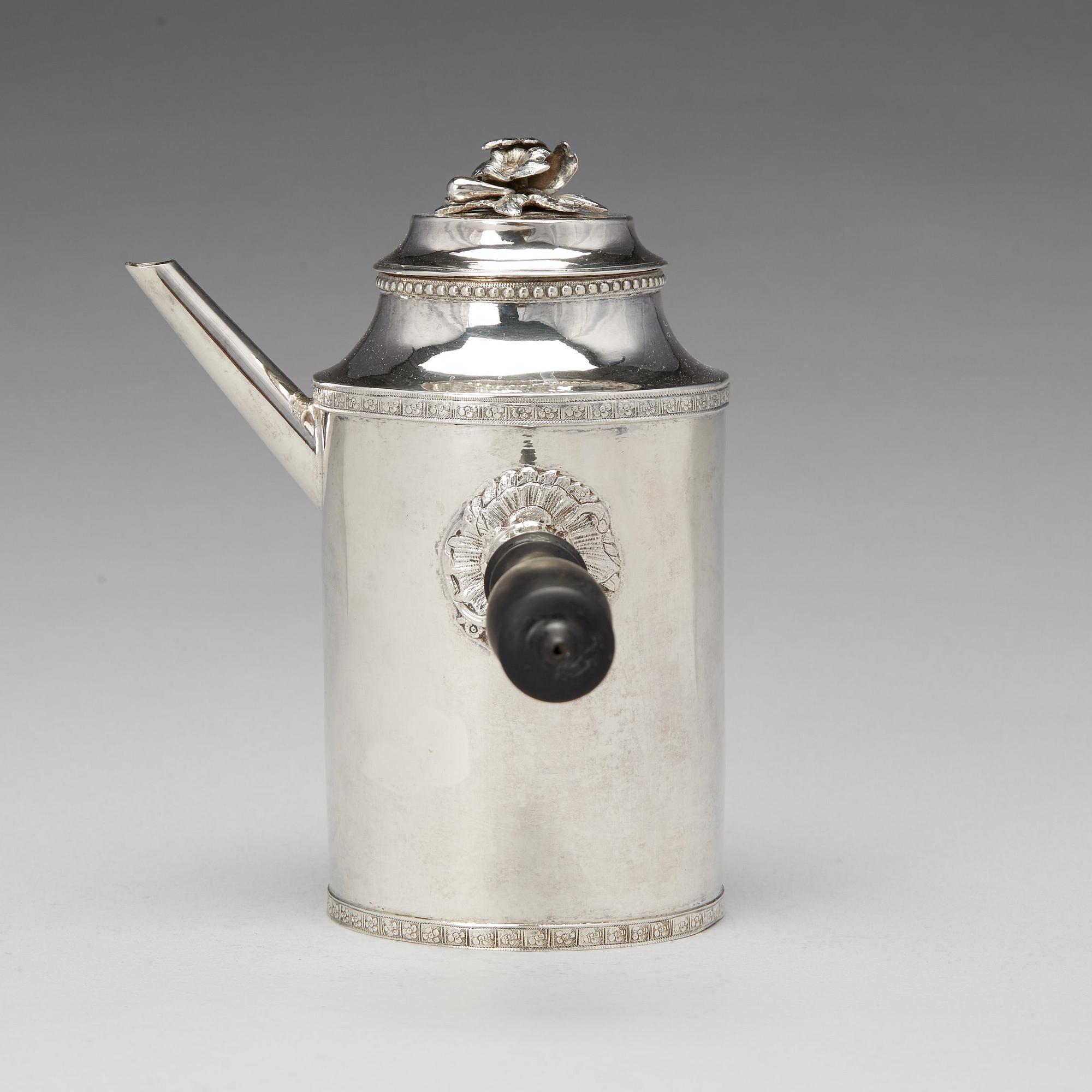 Erik Lemon, kaffekanna, silver, Uppsala 1782. Gustaviansk.