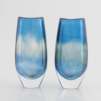 Sven Palmqvist, a pair of 'Kraka' glass vases, Orrefors.