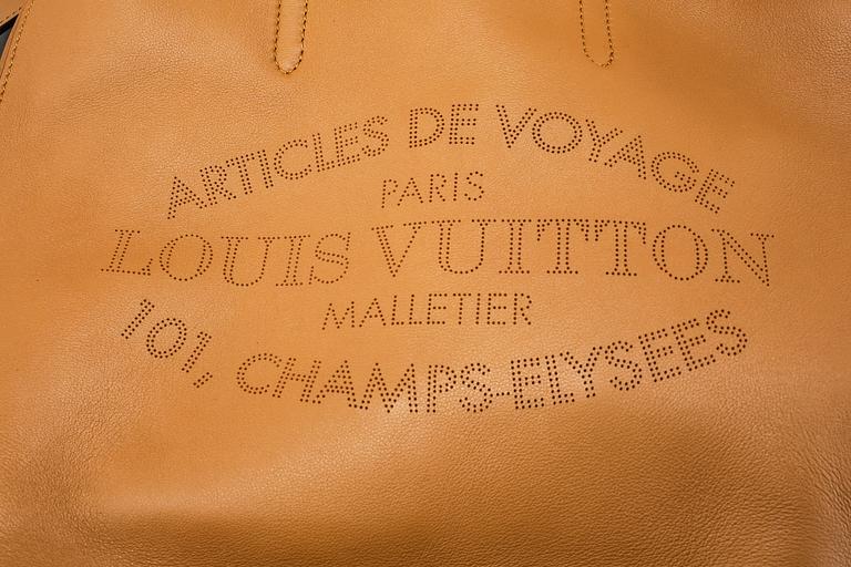 LOUIS VUITTON, bag.