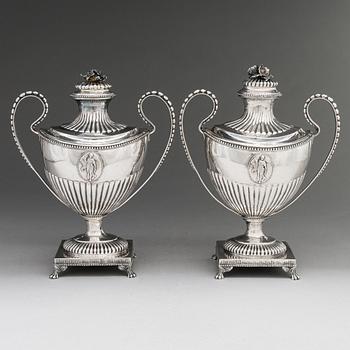 A pair of late 18th-century, Gustavian style silver sugar bowls, maker's mark Daniel Elfbom, widow, Gävle 1795.